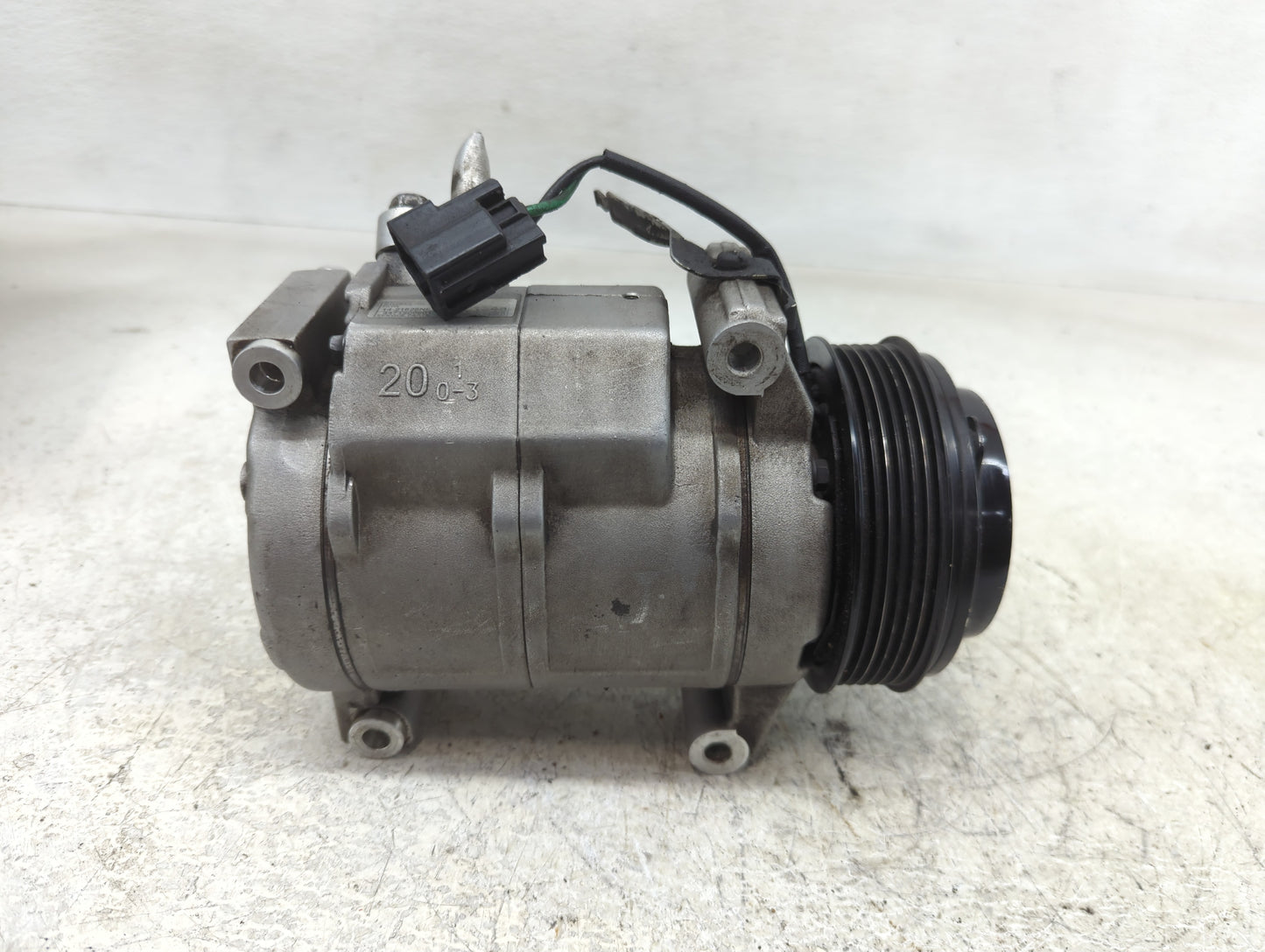 2009 Chevrolet Traverse Air Conditioning A/c Ac Compressor Oem - Oemusedautoparts1.com