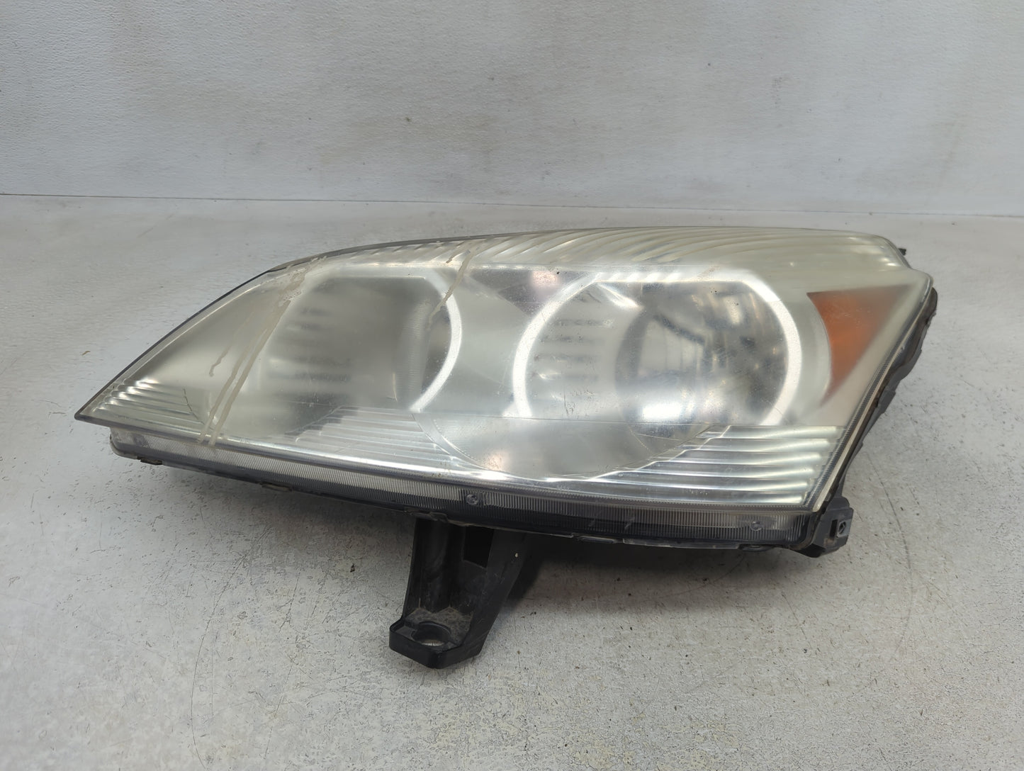 2009 Chevrolet Traverse Driver Left Oem Head Light Headlight Lamp - Oemusedautoparts1.com