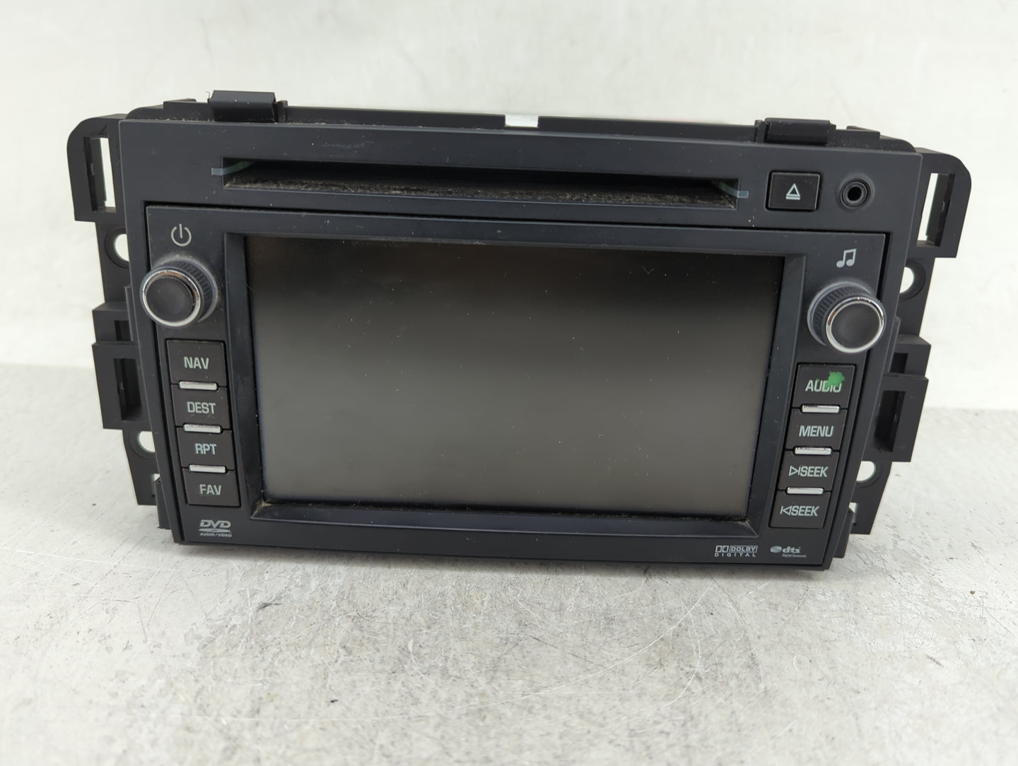 2009 Chevrolet Traverse Radio AM FM Cd Player Receiver Replacement P/N:20792738 Fits OEM Used Auto Parts - Oemusedautoparts1