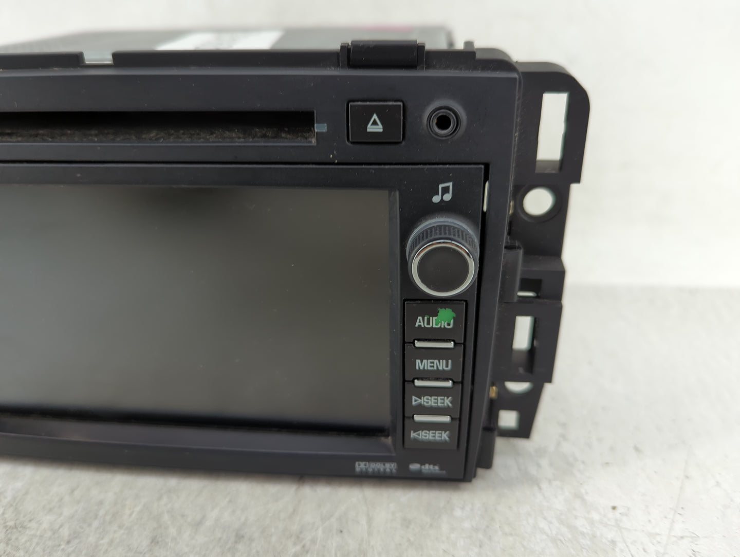 2009 Chevrolet Traverse Radio AM FM Cd Player Receiver Replacement P/N:20792738 Fits OEM Used Auto Parts - Oemusedautoparts1