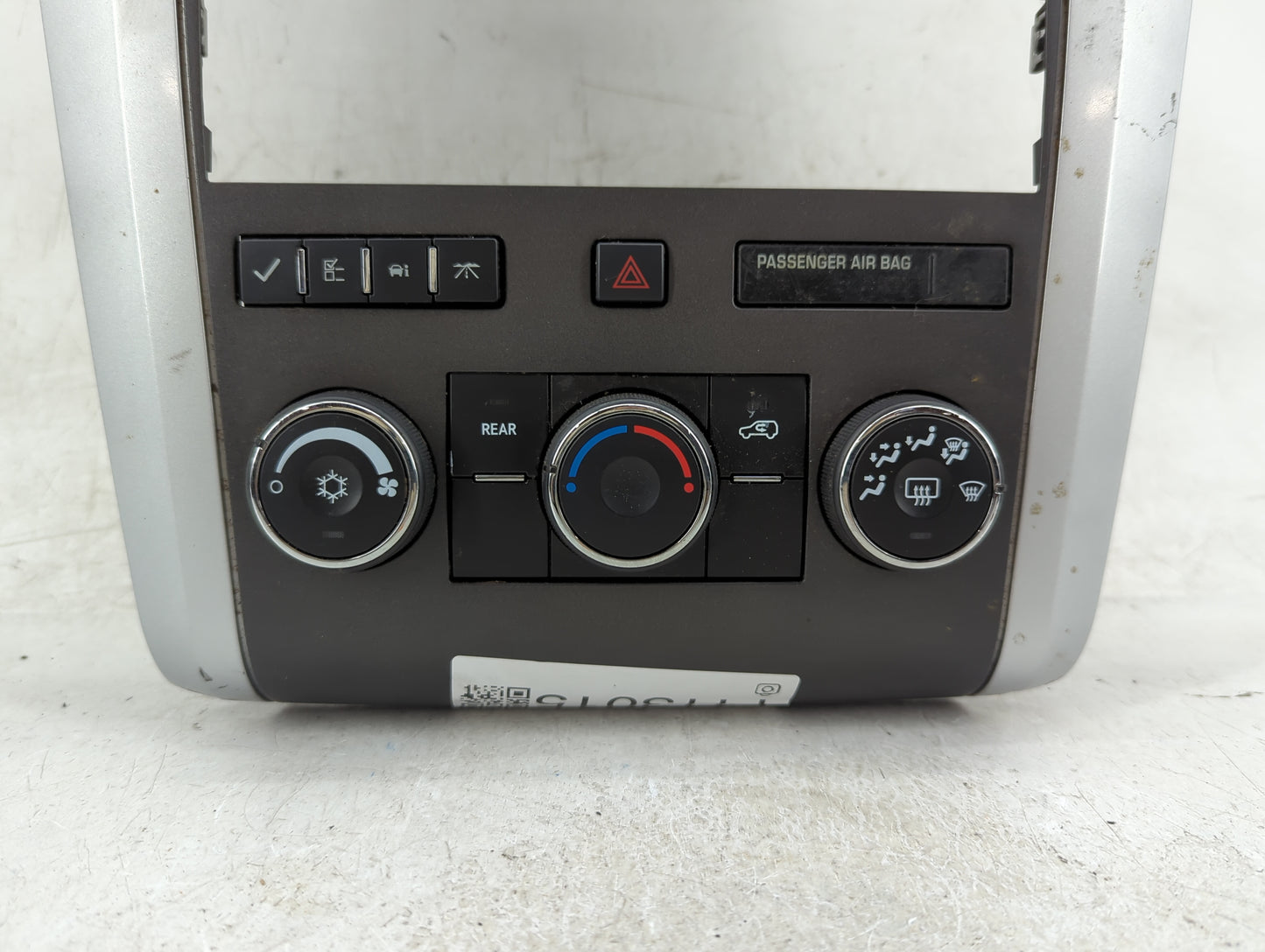 2009 Chevrolet Traverse Climate Control Module Temperature AC/Heater Replacement P/N:20887777 Fits OEM Used Auto Parts - Oem