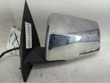 2009 Chevrolet Traverse Driver Side View Mirror - Left Door Mirror OEM Used - Oemusedautoparts1.com