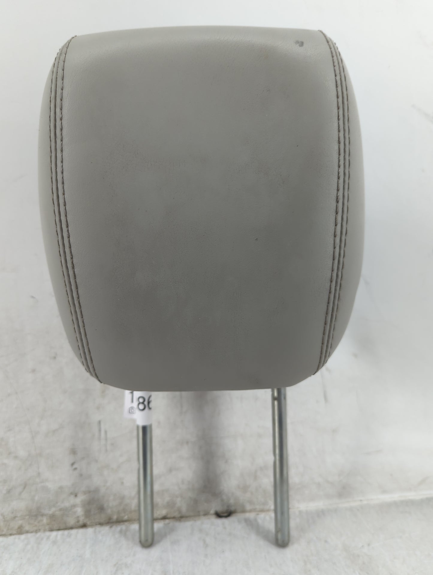 2009 Chevrolet Traverse Headrest Head Rest Front Driver Seat Gray - Oemusedautoparts1.com