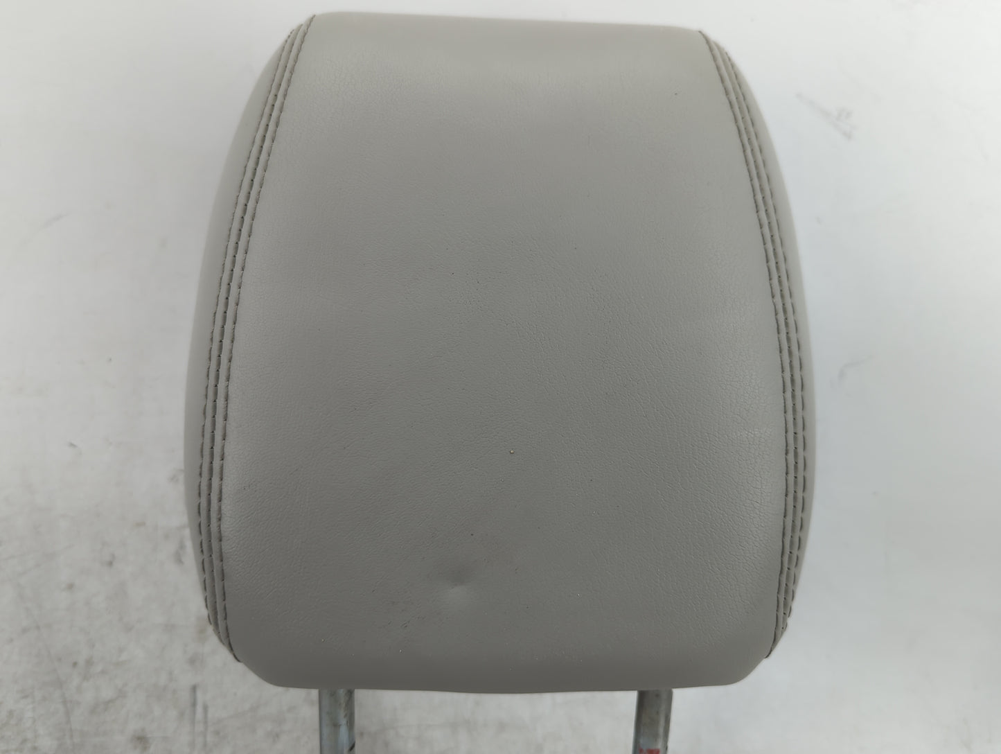 2009 Chevrolet Traverse Headrest Head Rest Front Driver Seat Gray - Oemusedautoparts1.com