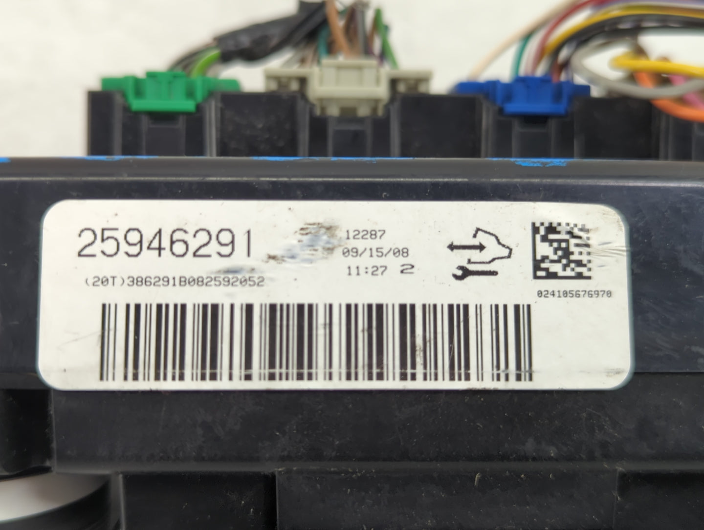 2009 Chevrolet Traverse Climate Control Module Temperature AC/Heater Replacement P/N:25946291 Fits OEM Used Auto Parts - Oem