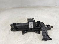 2009 Chevrolet Traverse Spare Scissor Car Jack 1459138 - Oemusedautoparts1.com