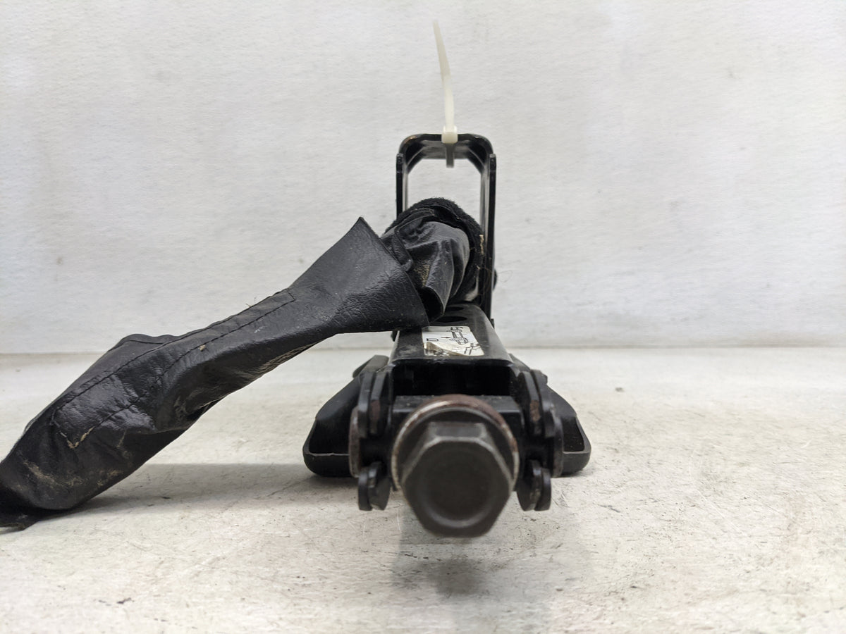 2009 Chevrolet Traverse Spare Scissor Car Jack 1459138 - Oemusedautoparts1.com