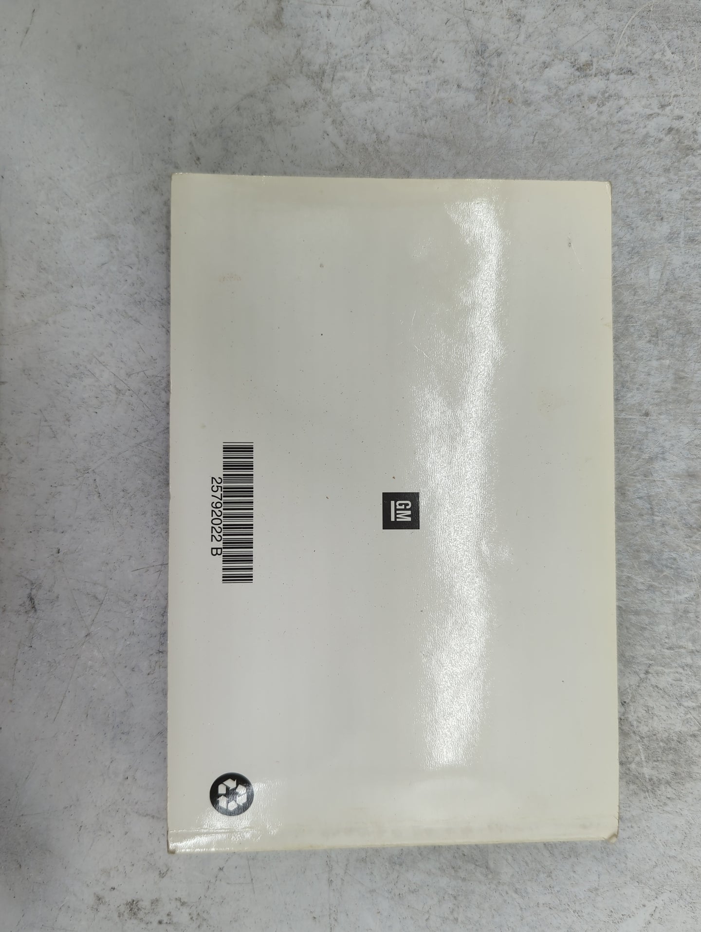 2009 Chevrolet Traverse Owners Manual Book Guide P/N:25792022 OEM Used Auto Parts - Oemusedautoparts1.com
