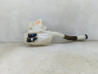 Chevrolet Traverse Windshield Washer Fluid Reservoir Bottle Oem 1474040 - Oemusedautoparts1.com