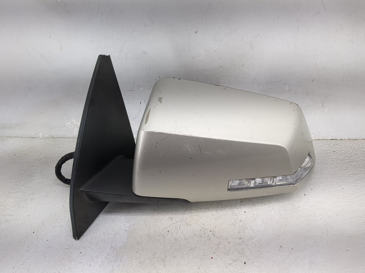 2009 Chevrolet Traverse Driver Side View Mirror - Left Door Mirror OEM Used - Oemusedautoparts1.com