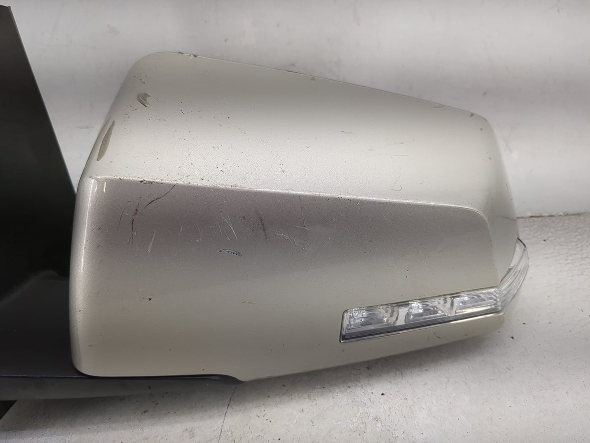 2009 Chevrolet Traverse Driver Side View Mirror - Left Door Mirror OEM Used - Oemusedautoparts1.com