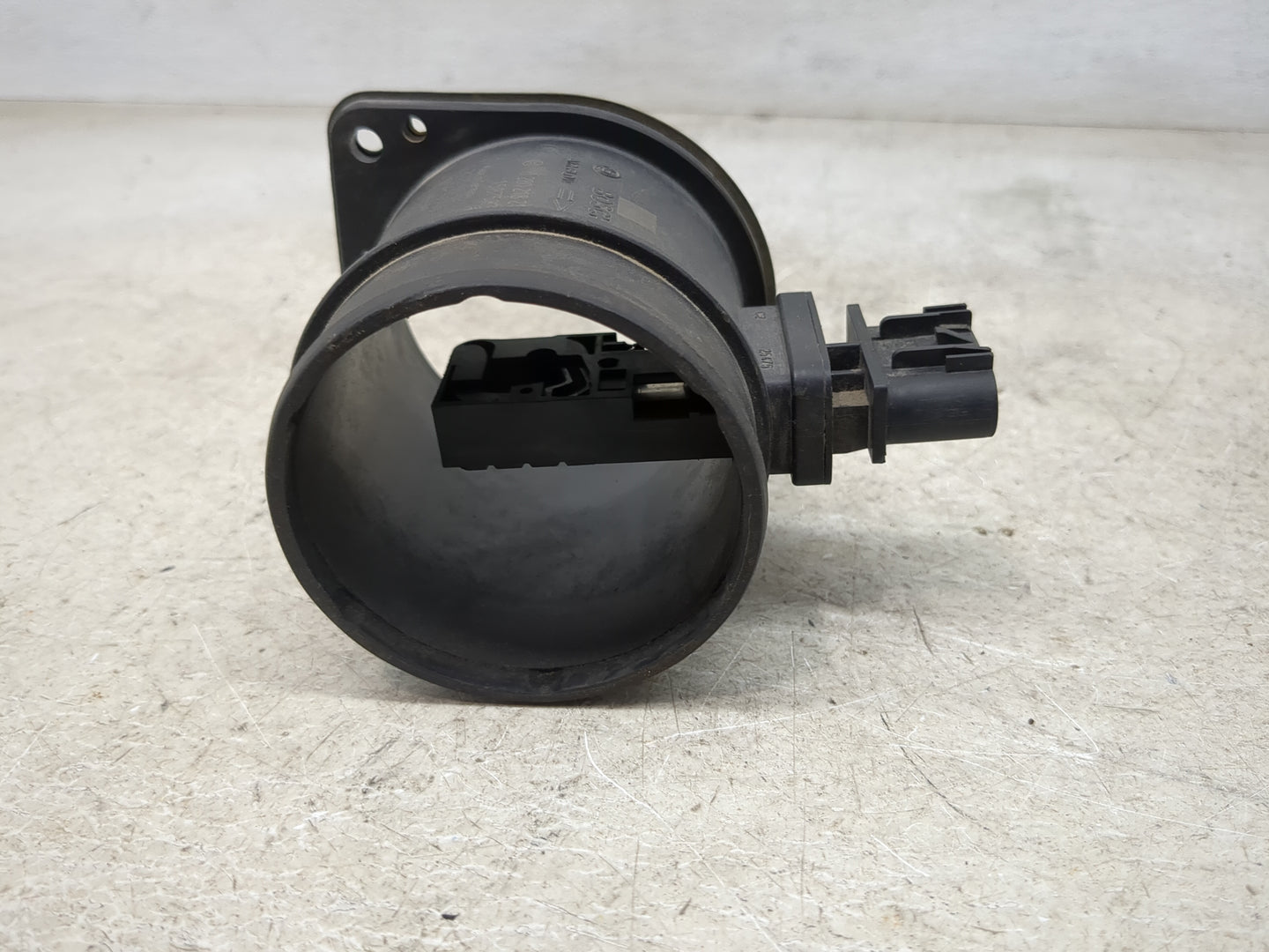 Chevrolet Traverse Mass Air Flow Meter Maf 1485373 - Oemusedautoparts1.com