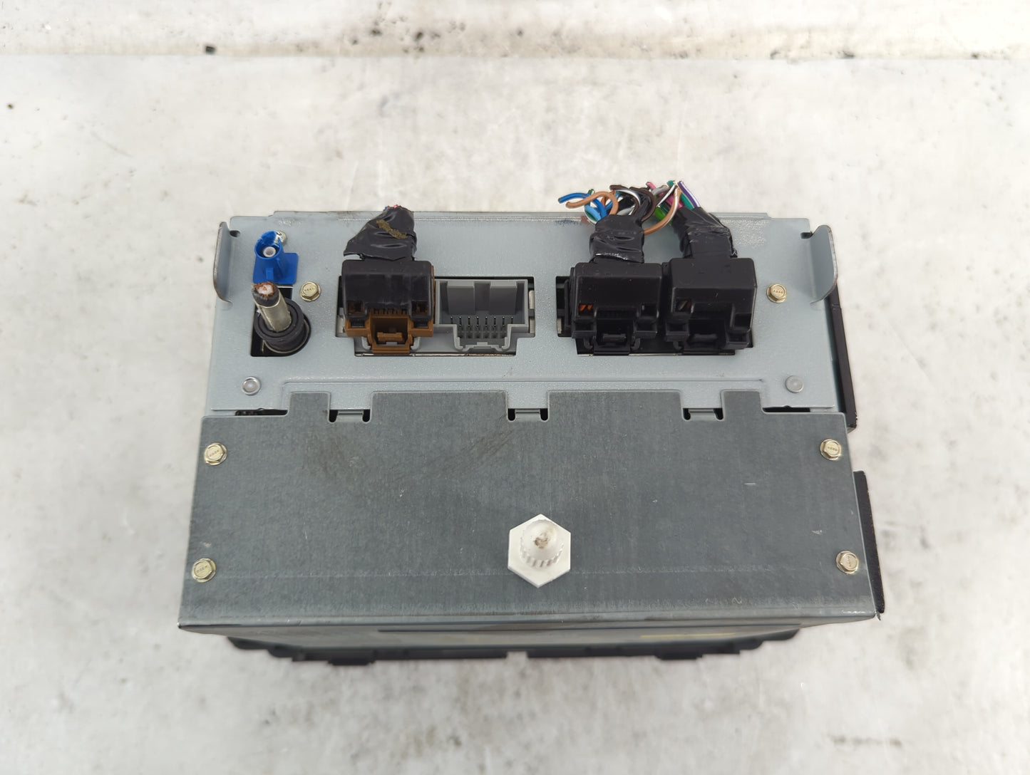 2009 Chevrolet Traverse Radio AM FM Cd Player Receiver Replacement P/N:20792739 28181383, 09GMT967BTNAV1 Fits OEM Used Auto 