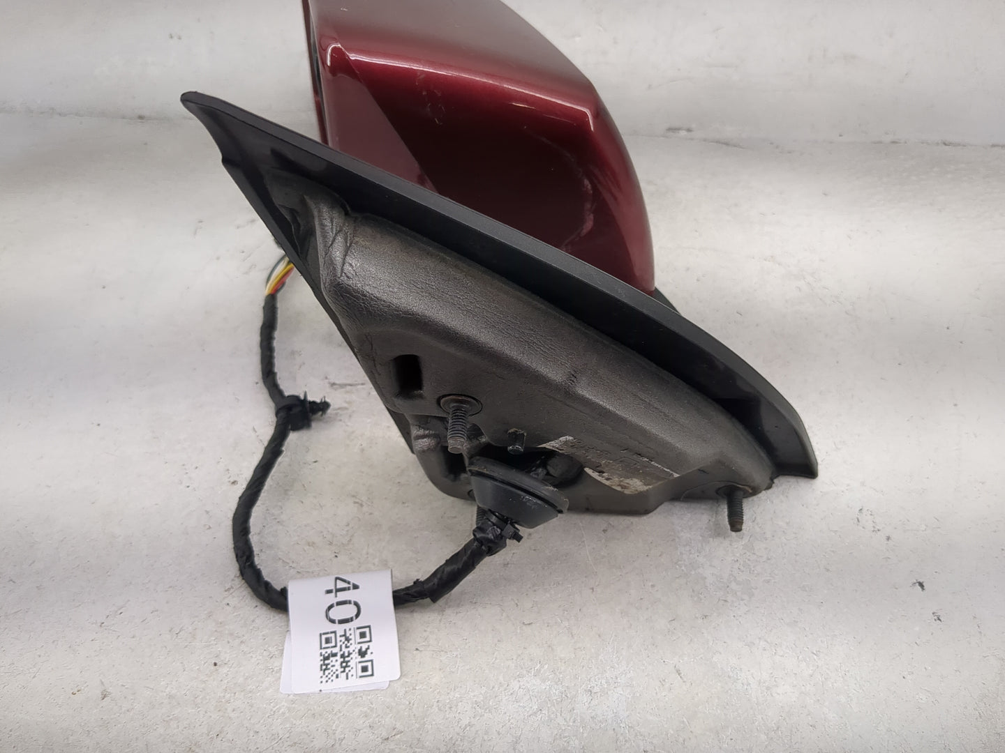 2009 Chevrolet Traverse Driver Side View Mirror - Left Door Mirror OEM Used - Oemusedautoparts1.com