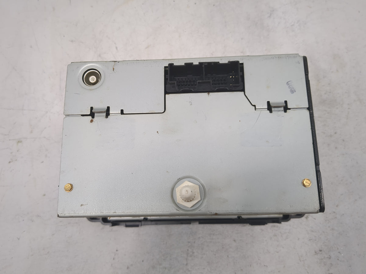 2009 Chevrolet Traverse Radio AM FM Cd Player Receiver Replacement P/N:28198501 25974803 Fits OEM Used Auto Parts - Oemuseda