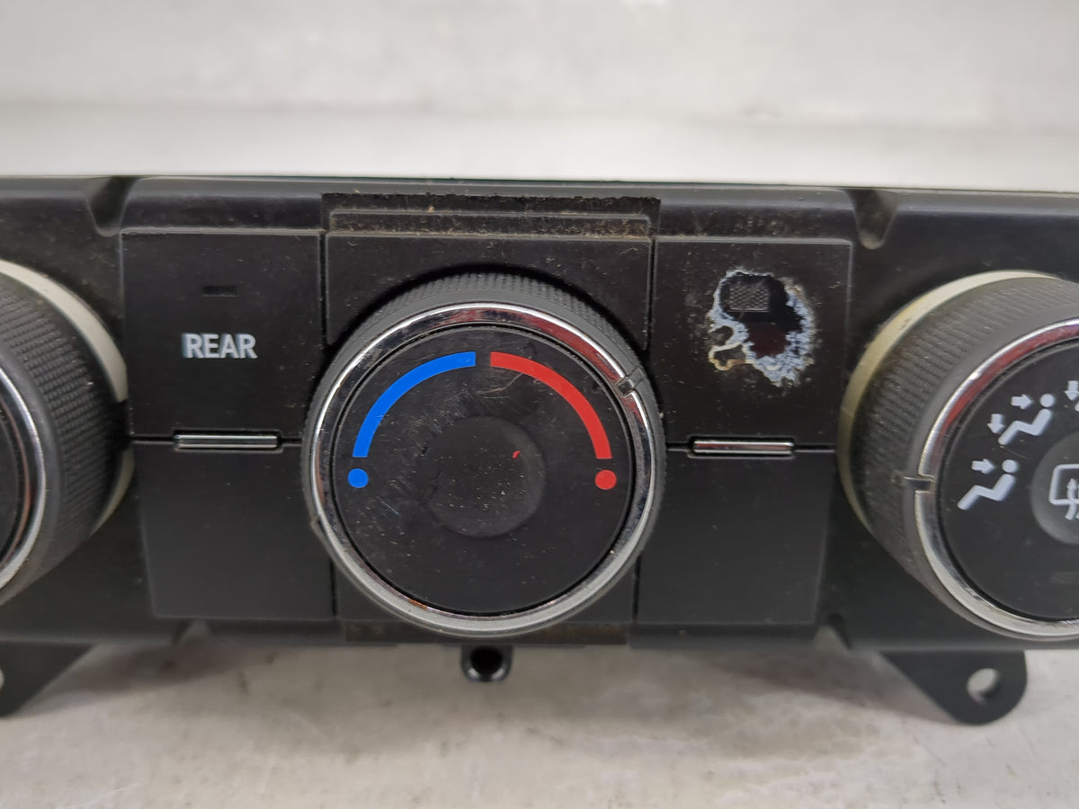 2009-2017 Chevrolet Traverse Climate Control Module Temperature AC/Heater Replacement P/N:25977432 Fits OEM Used Auto Parts 