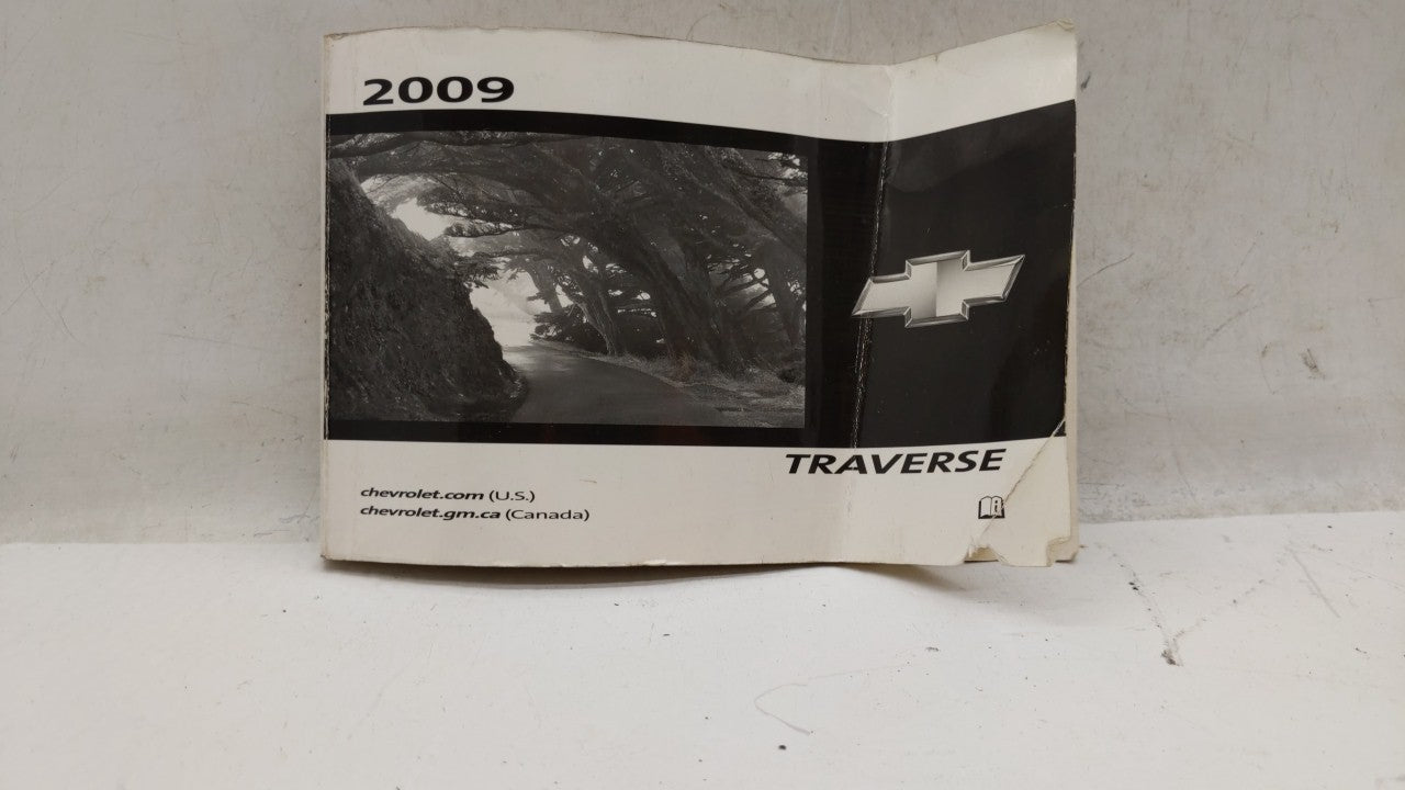 2009 Chevrolet Traverse Owners Manual Book Guide OEM Used Auto Parts - Oemusedautoparts1.com