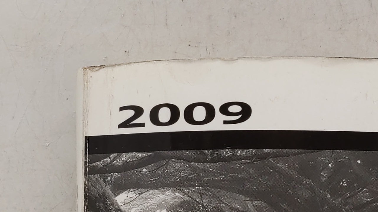 2009 Chevrolet Traverse Owners Manual Book Guide OEM Used Auto Parts - Oemusedautoparts1.com