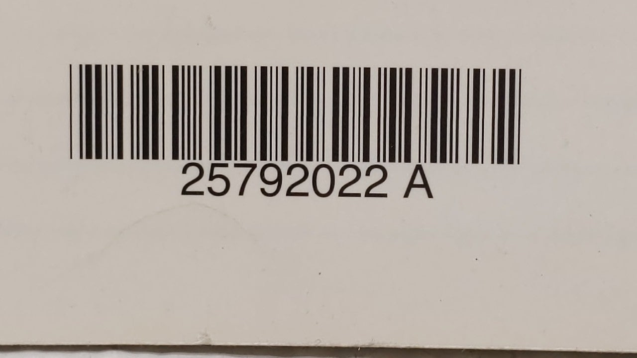 2009 Chevrolet Traverse Owners Manual Book Guide OEM Used Auto Parts - Oemusedautoparts1.com