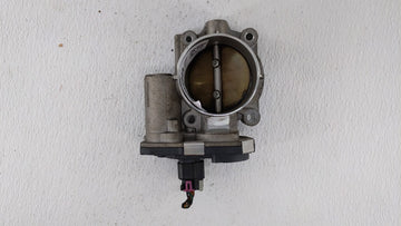 2009-2011 Chevrolet Traverse Throttle Body P/N:995AA Fits Fits 2007 2008 2009 2010 2011 OEM Used Auto Parts - Oemusedautopar