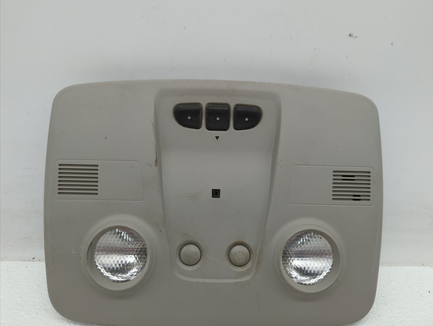 2009 Chevrolet Traverse Overhead Roof Console - Oemusedautoparts1.com