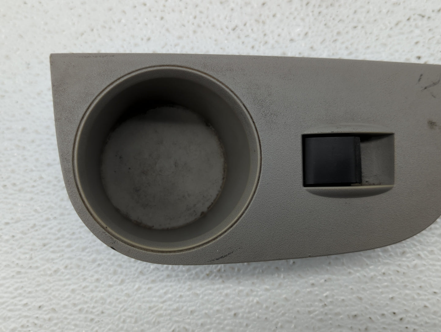 2009-2017 Chevrolet Traverse Driver Left Rear Power Window Switch - Oemusedautoparts1.com