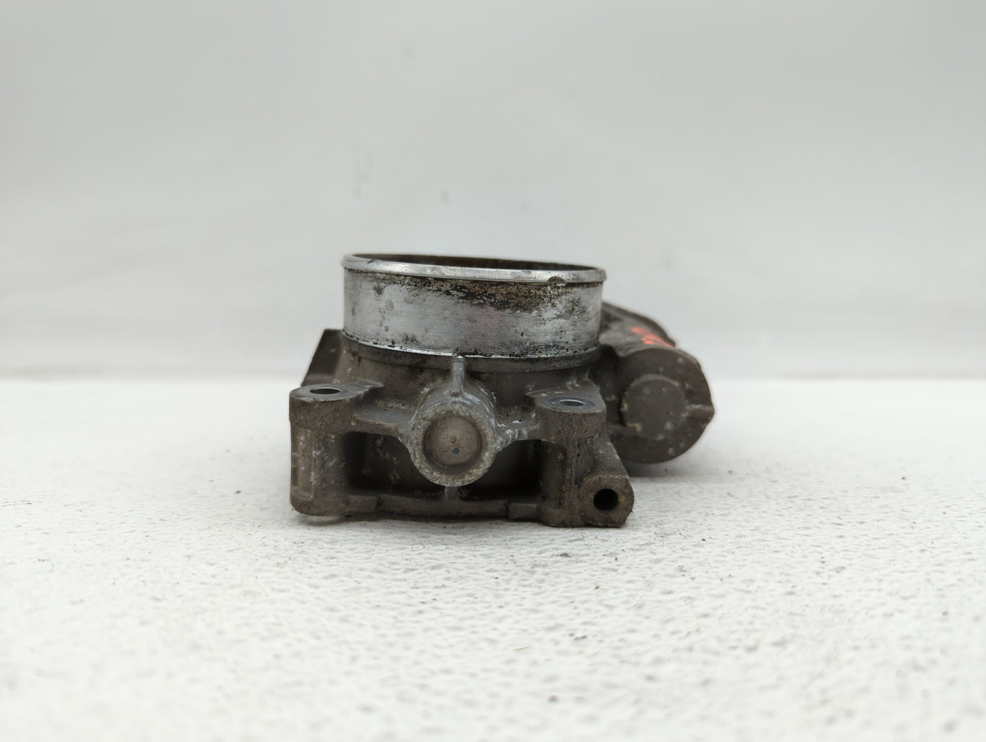 2009-2011 Chevrolet Traverse Throttle Body P/N:995AA Fits Fits 2007 2008 2009 2010 2011 OEM Used Auto Parts - Oemusedautopar