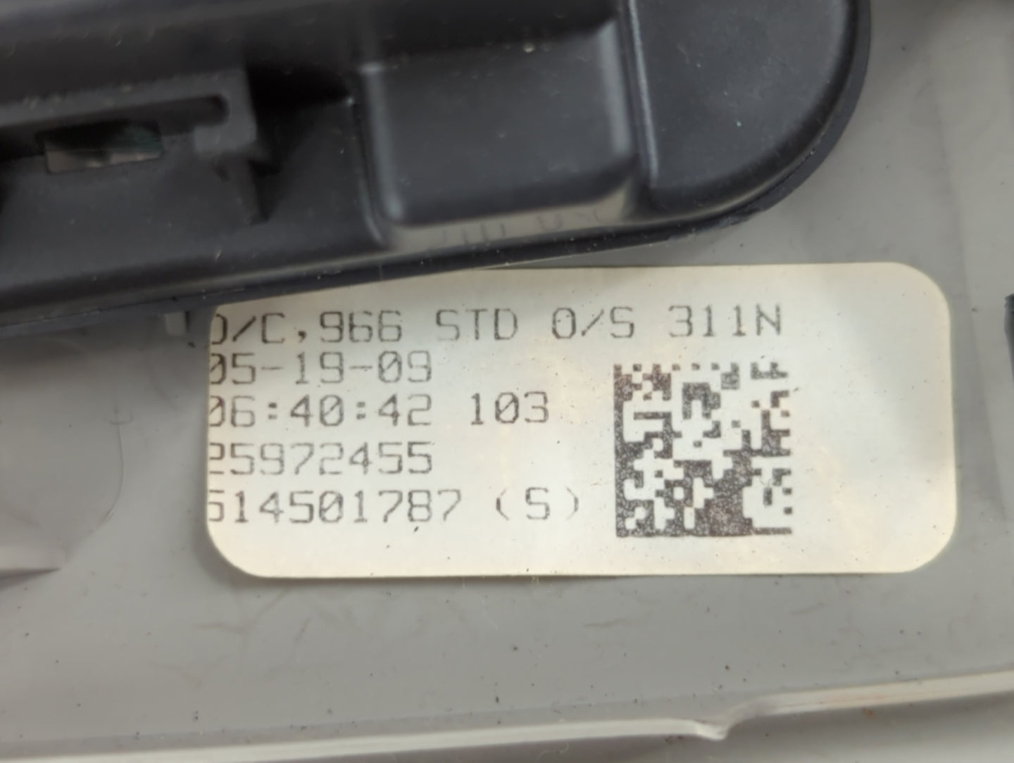 Chevrolet Traverse Overhead Roof Console Interior Dome Light Grey - Oemusedautoparts1.com