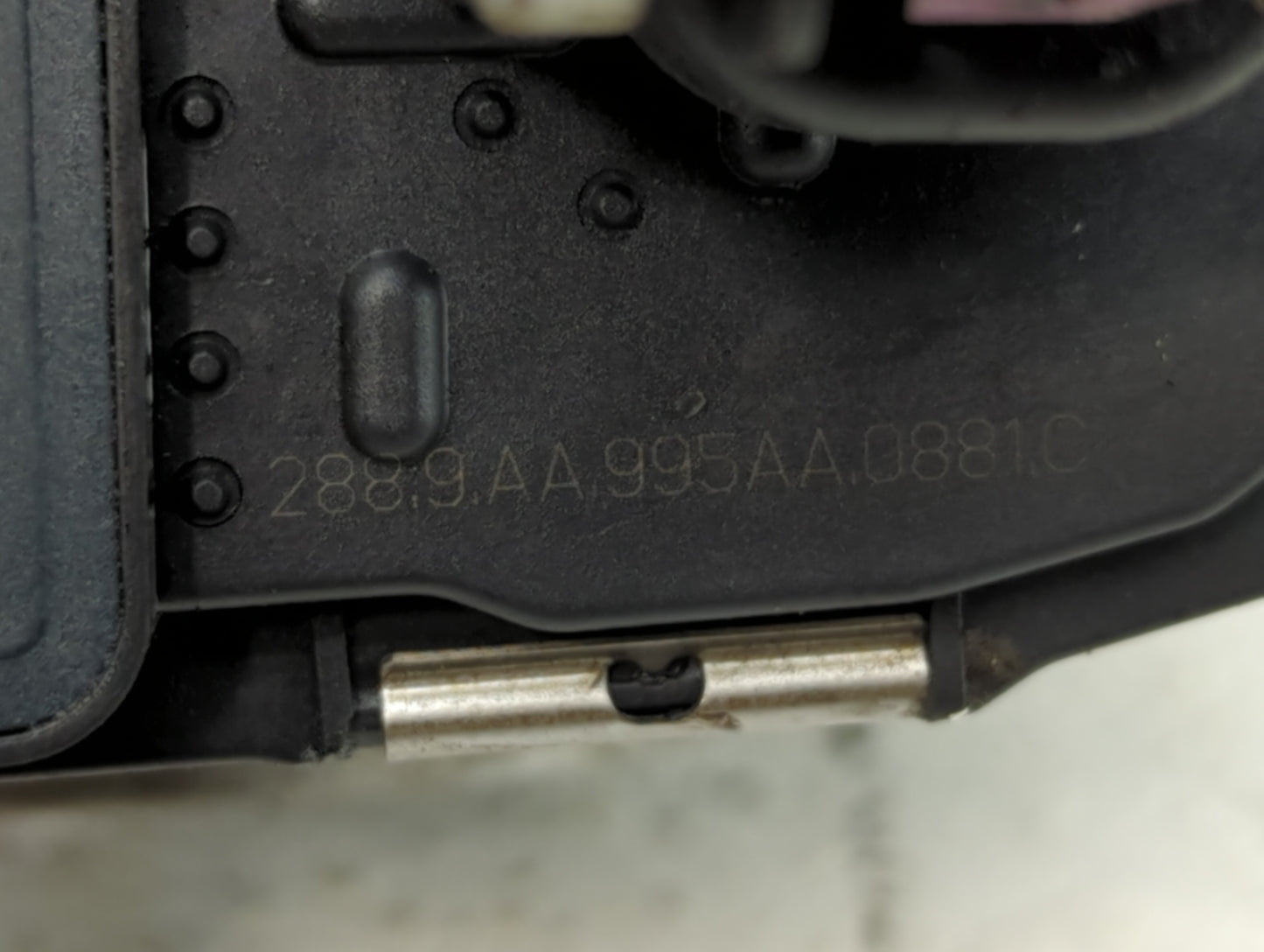 2009 Chevrolet Traverse Throttle Body P/N:591HB 995AA Fits Fits 2007 2008 2010 2011 OEM Used Auto Parts - Oemusedautoparts1.