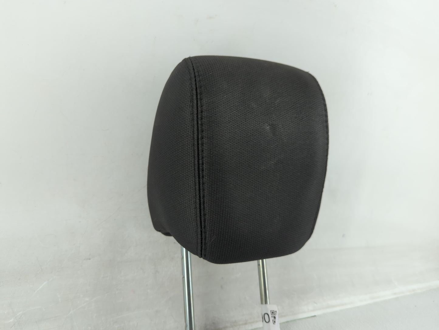 2009 Chevrolet Traverse Headrest Head Rest Front Driver Passenger Seat Fits OEM Used Auto Parts - Oemusedautoparts1.com