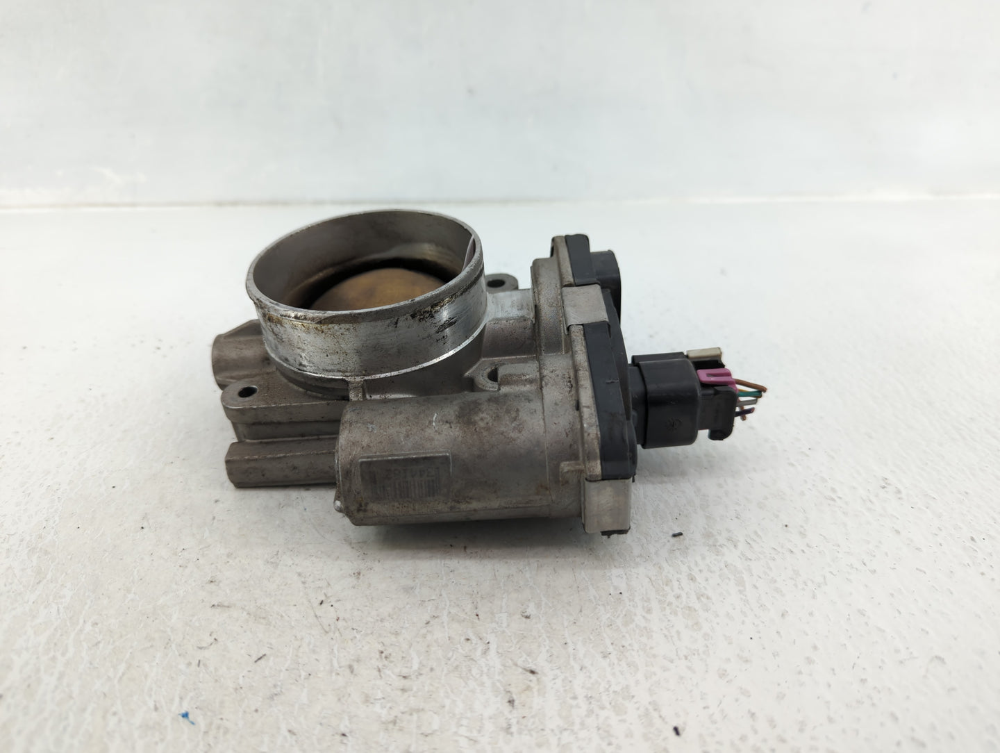 2009 Chevrolet Traverse Throttle Body P/N:2548AA 995AA Fits Fits 2007 2008 2010 2011 OEM Used Auto Parts - Oemusedautoparts1