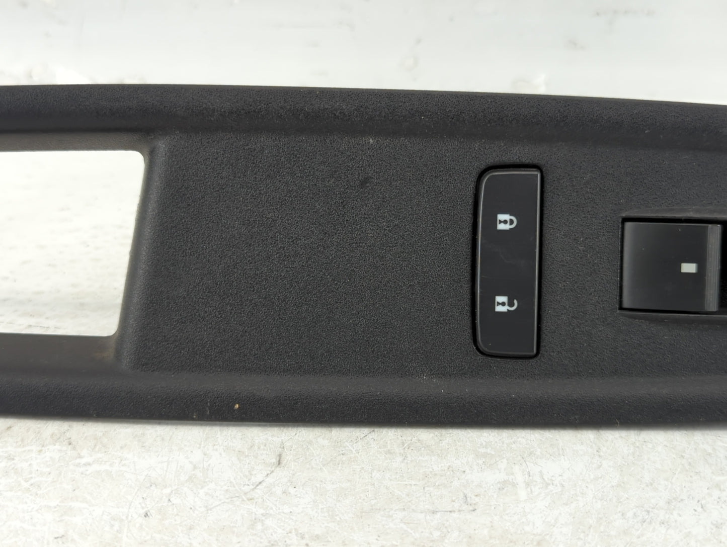 2009 Chevrolet Traverse Passenger Right Rear Power Window Switch - Oemusedautoparts1.com