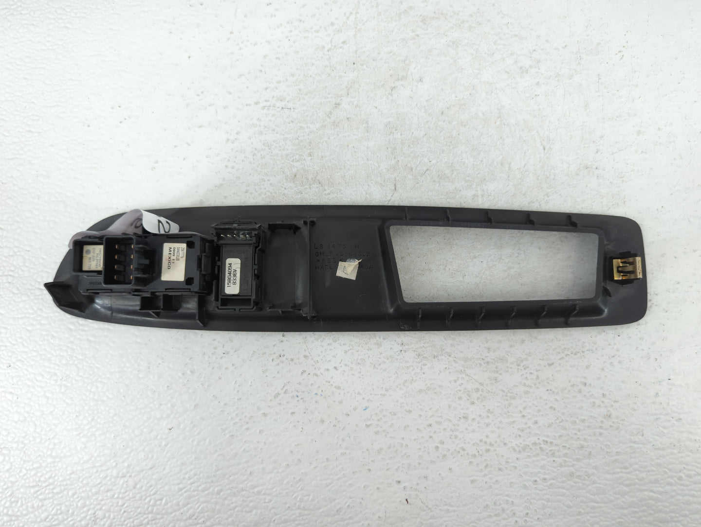 2009 Chevrolet Traverse Passenger Right Rear Power Window Switch - Oemusedautoparts1.com