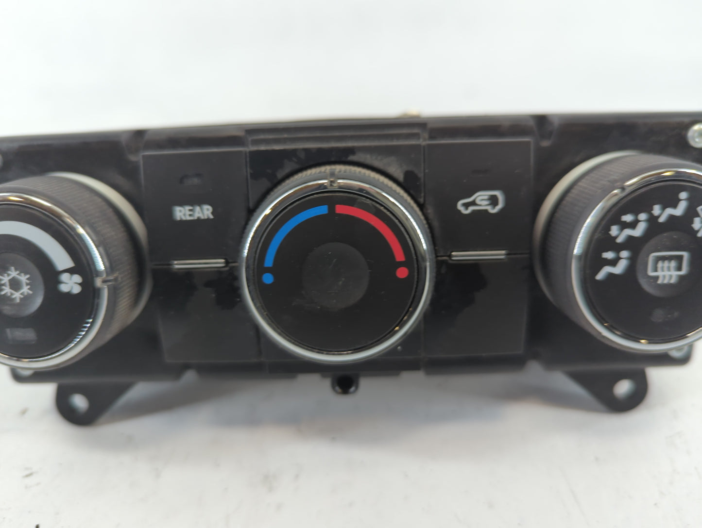 2009 Chevrolet Traverse Climate Control Module Temperature AC/Heater Replacement P/N:25946291 Fits OEM Used Auto Parts - Oem