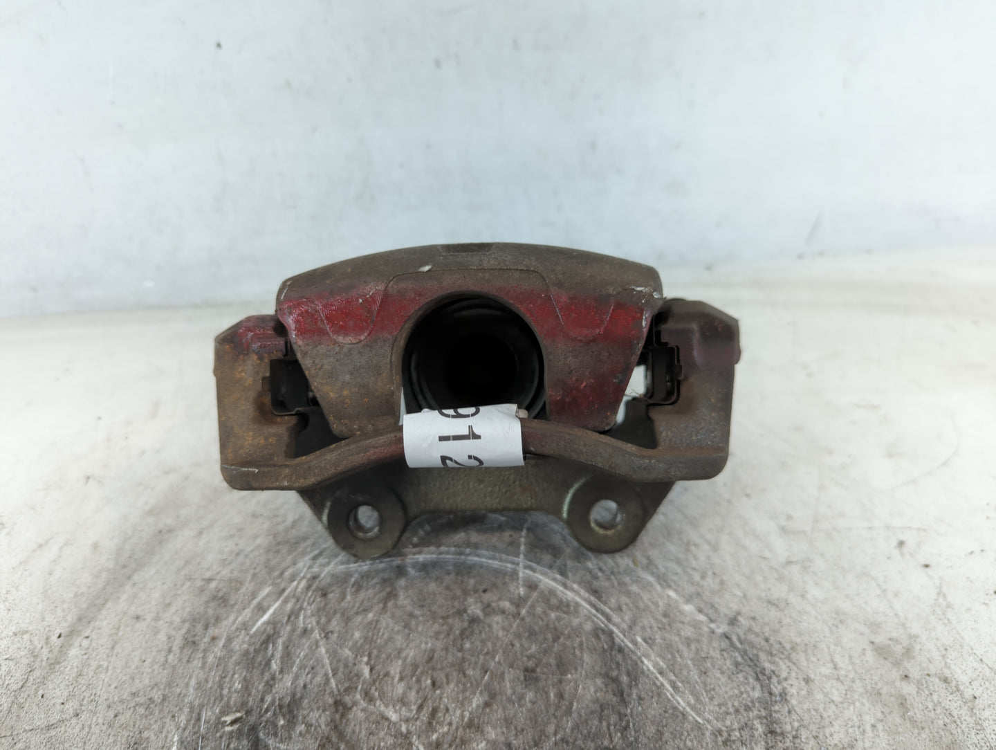 2017-2017 Chevrolet Traverse Front Driver Left Brake Caliper 699912 - Oemusedautoparts1.com