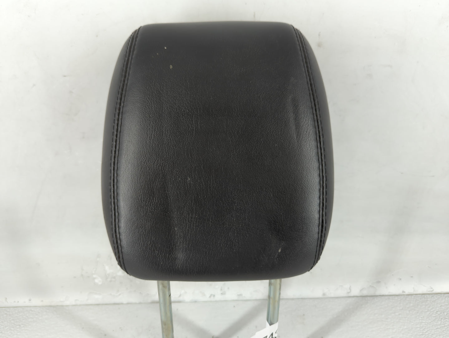 2009 Chevrolet Traverse Headrest Head Rest Front Driver Passenger Seat - Oemusedautoparts1.com