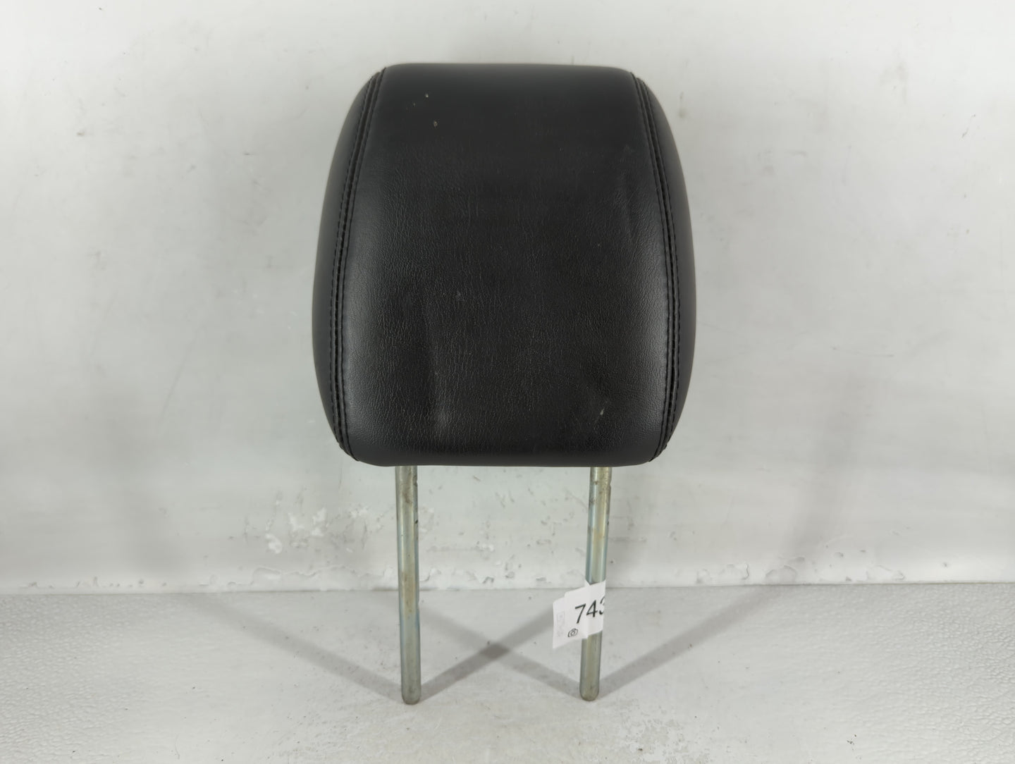 2009 Chevrolet Traverse Headrest Head Rest Front Driver Passenger Seat - Oemusedautoparts1.com