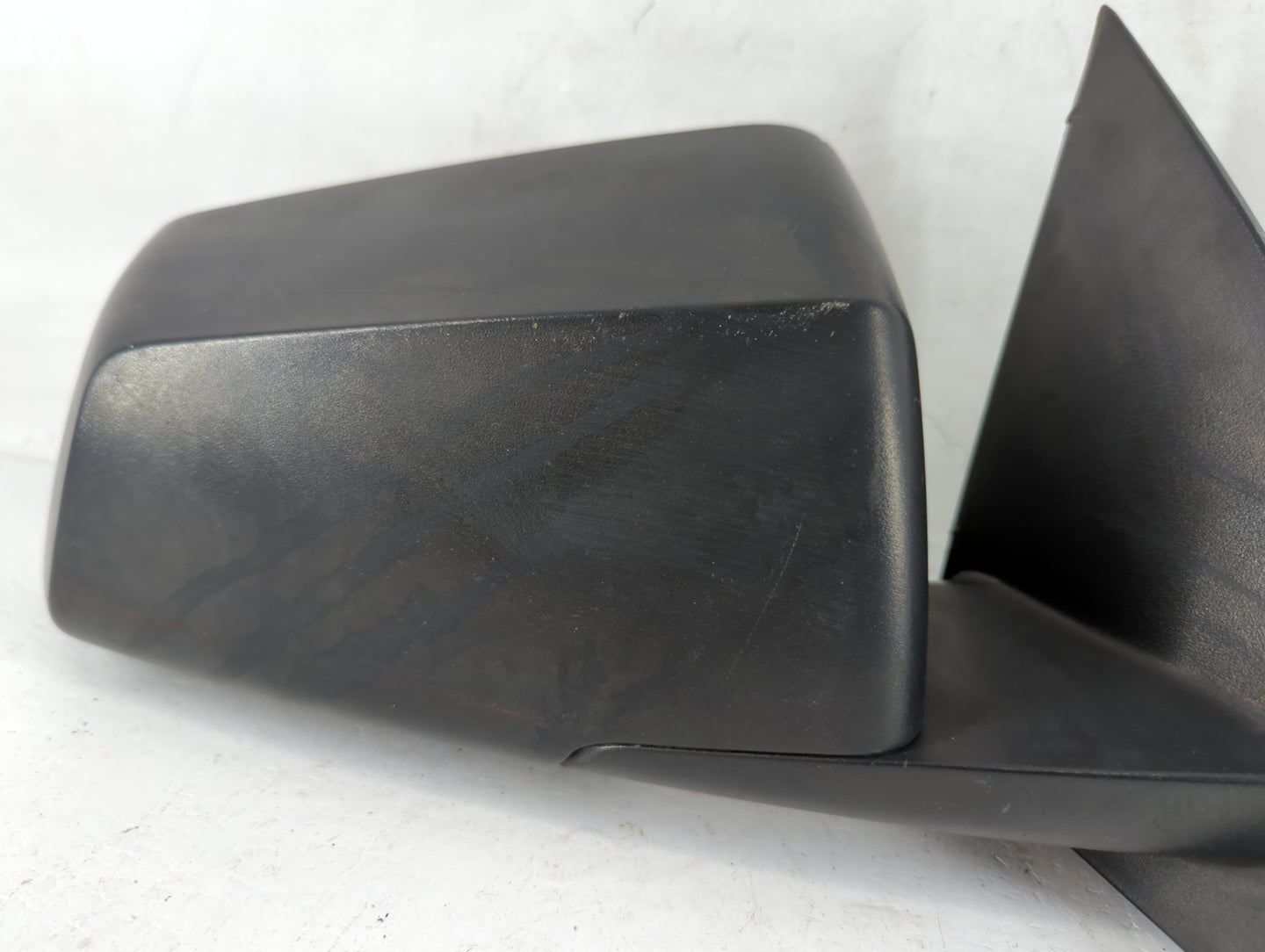 2009 Chevrolet Traverse Passenger Side View Mirror - Right Door Mirror OEM Used - Oemusedautoparts1.com