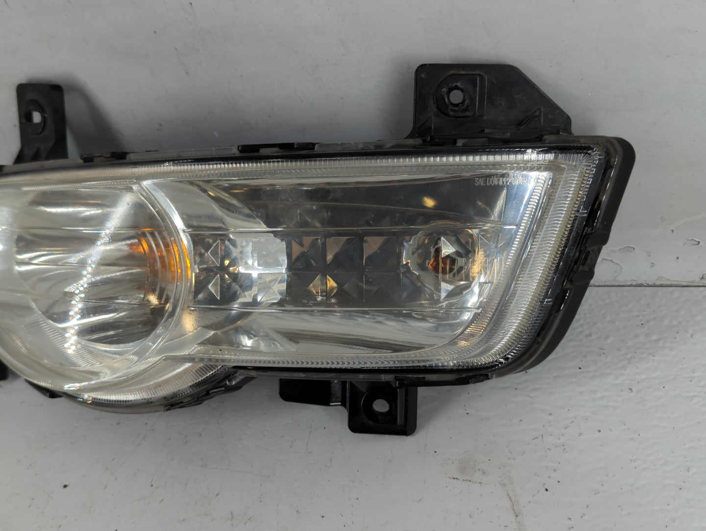 2009 Chevrolet Traverse Driver Left Oem Front Light Lamp - Oemusedautoparts1.com