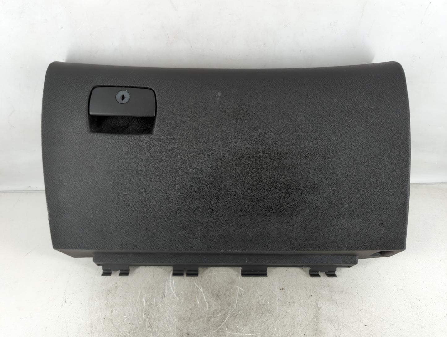 2009 Chevrolet Traverse Passenger Glove Box Door Storage Compartment - Oemusedautoparts1.com