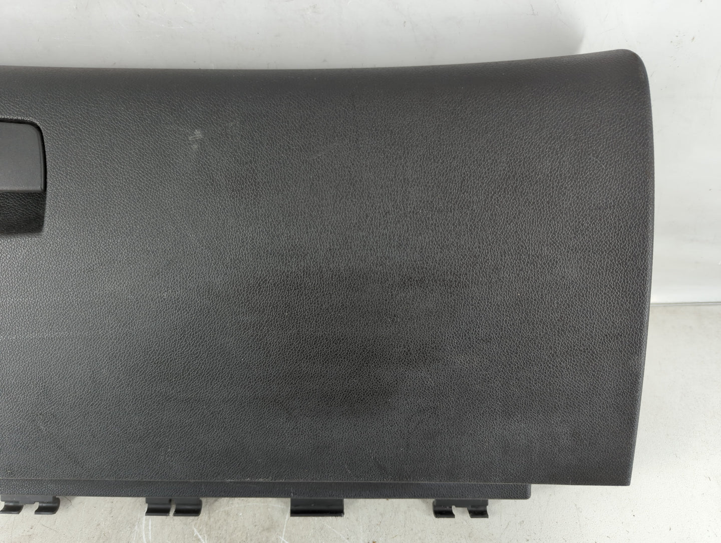 2009 Chevrolet Traverse Passenger Glove Box Door Storage Compartment - Oemusedautoparts1.com