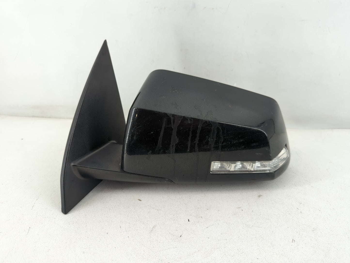 2009 Chevrolet Traverse Driver Side View Mirror - Left Door Mirror OEM Used - Oemusedautoparts1.com