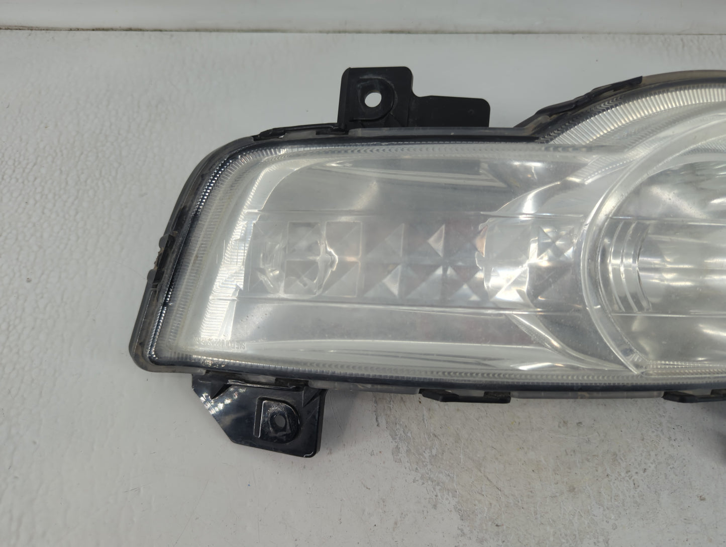 2009 Chevrolet Traverse Driver Left Oem Front Light Lamp - Oemusedautoparts1.com
