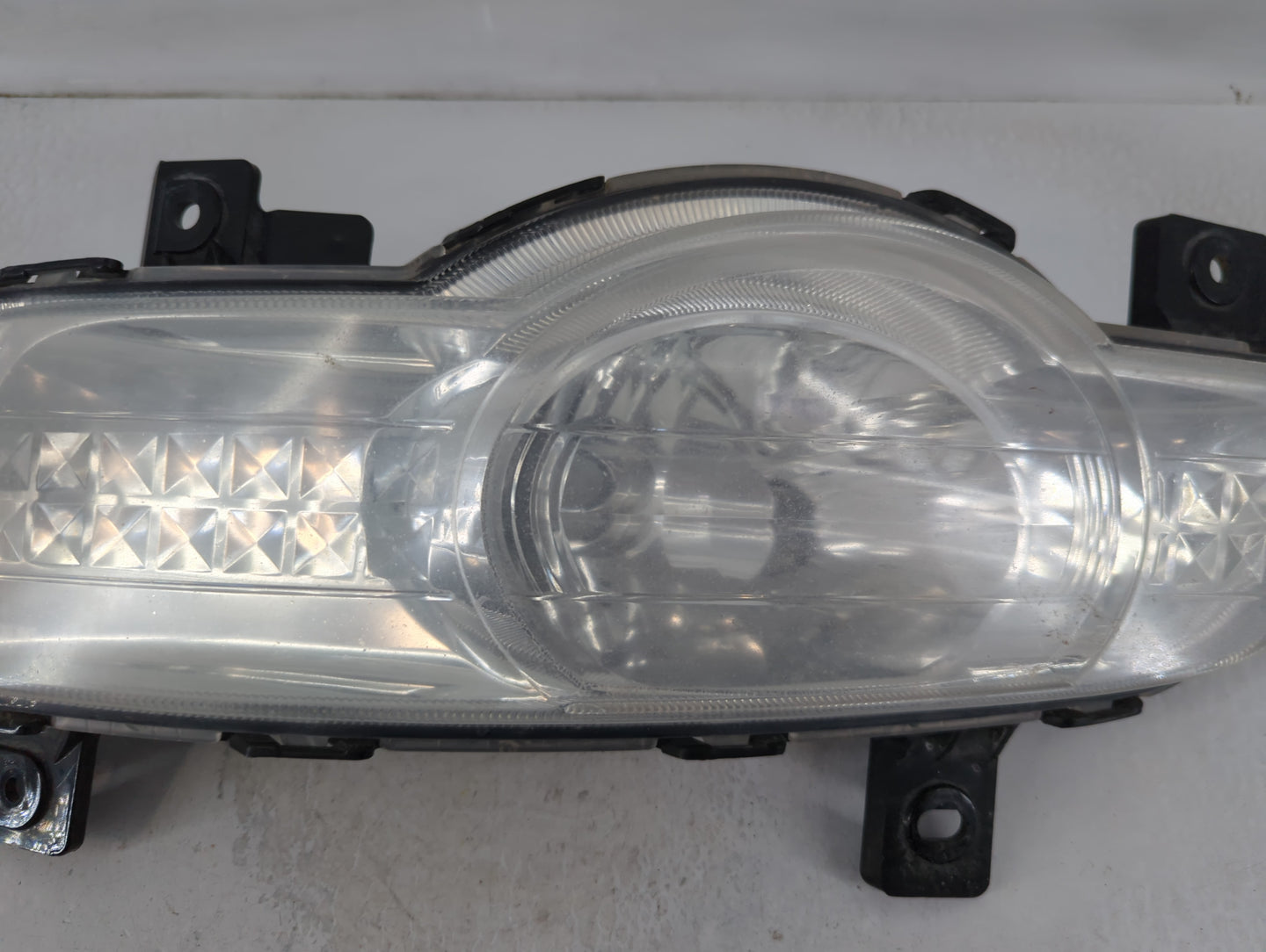 2009 Chevrolet Traverse Driver Left Oem Front Light Lamp - Oemusedautoparts1.com