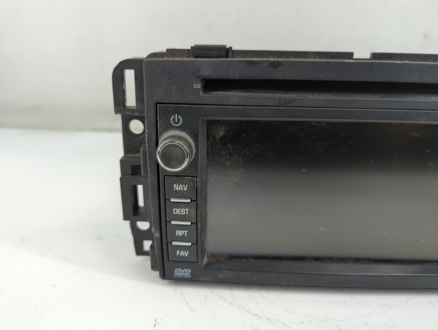 2009 Chevrolet Traverse Radio AM FM Cd Player Receiver Replacement P/N:28181386 20792738 Fits OEM Used Auto Parts - Oemuseda