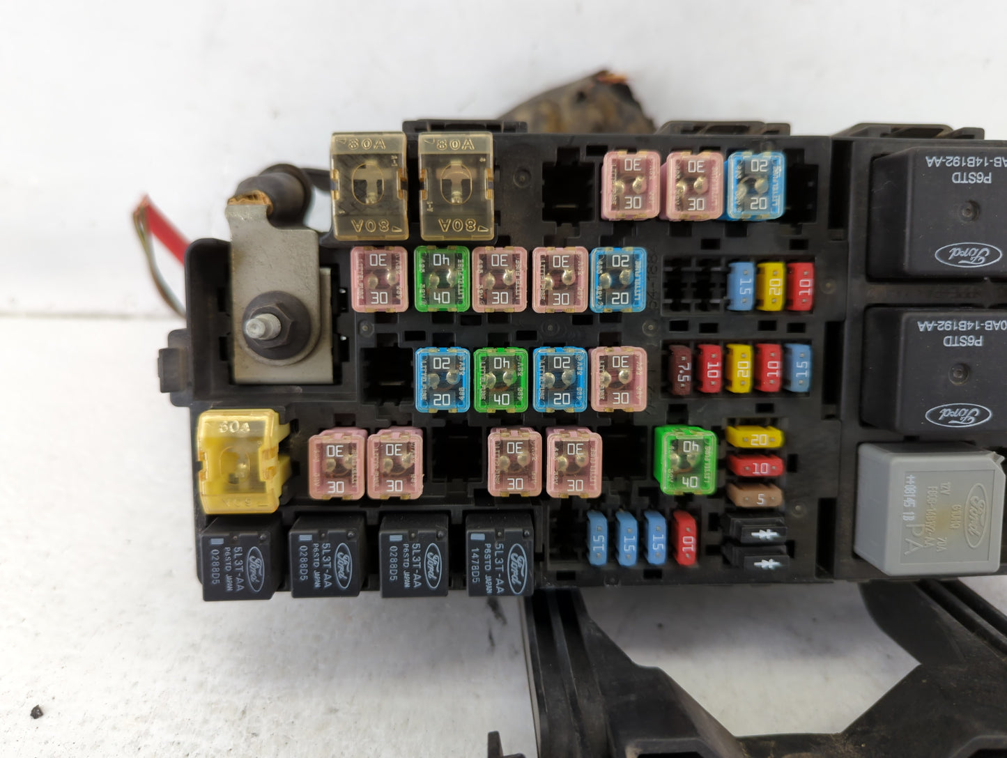 2009 Chevrolet Trax Fusebox Fuse Box Panel Relay Module P/N:BA5T-14A003-AA Fits OEM Used Auto Parts - Oemusedautoparts1.com