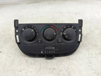 compare product 2005-2009 Chevrolet Uplander Climate Control Module Temperature AC/Heater Replacement P/N:8408 11690101 Fits OEM Used Auto Parts
