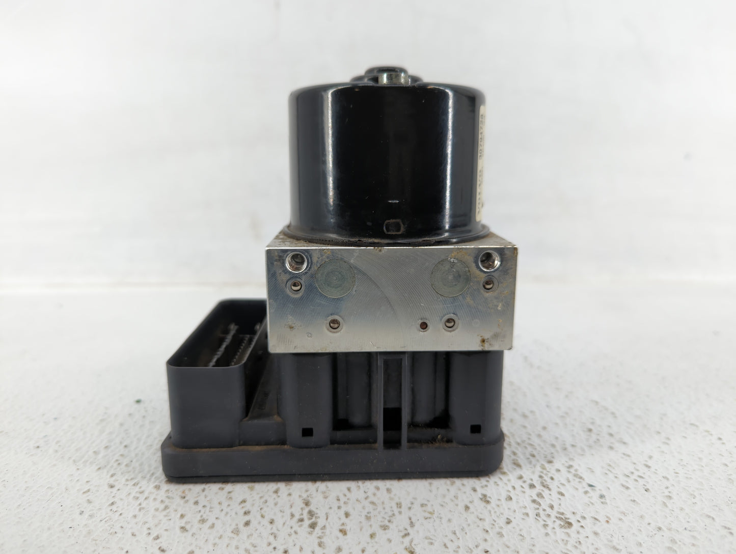 2009 Chevrolet V30 ABS Pump Control Module Replacement P/N:30742654 30794728, 30681619 Fits OEM Used Auto Parts - Oemusedaut