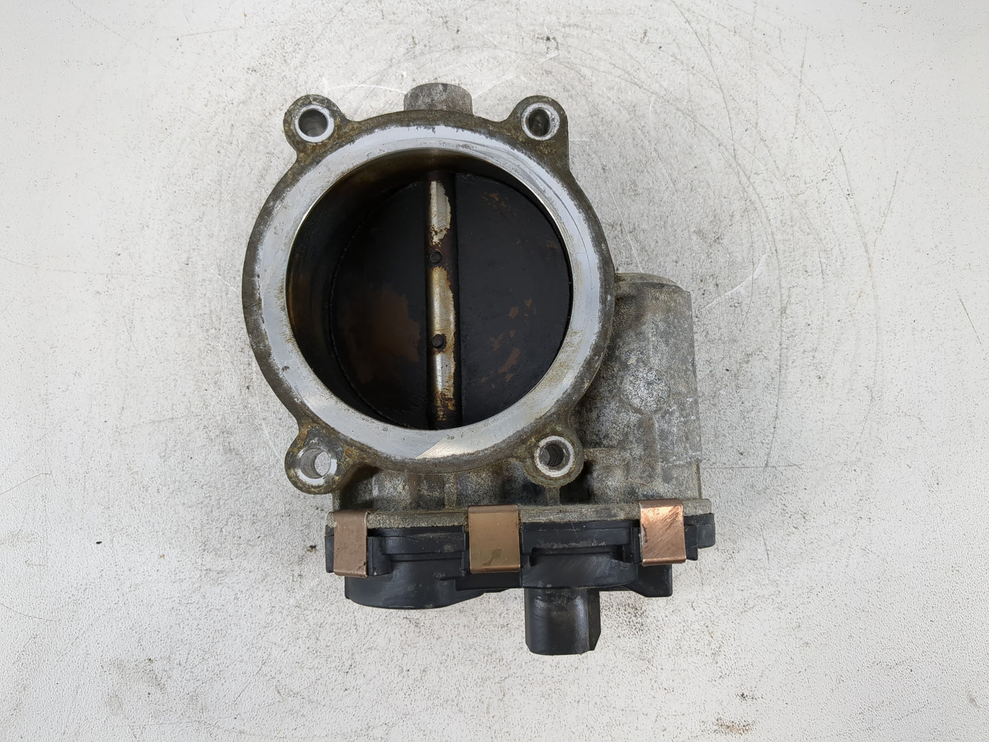 2009 Chevrolet Tahoe Tahoe Throttle Body P/N:1823 00492A Fits Fits 2010 2011 2012 2013 2014 2015 OEM Used Auto Parts - Oemus