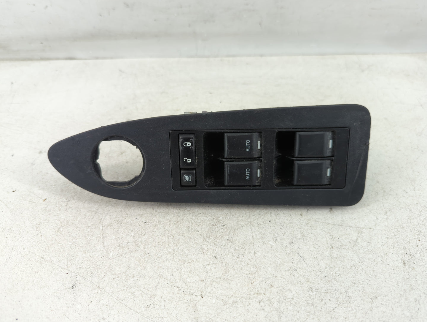 2006-2010 Chrysler 300 Master Power Window Switch Replacement Driver Side Left P/N:04602781AA Fits OEM Used Auto Parts - Oem
